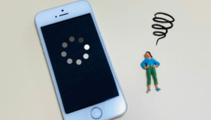 スマホ 再起動 できない
