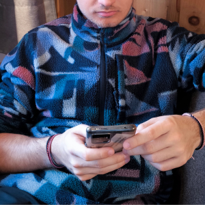 スマホ 再起動 できない